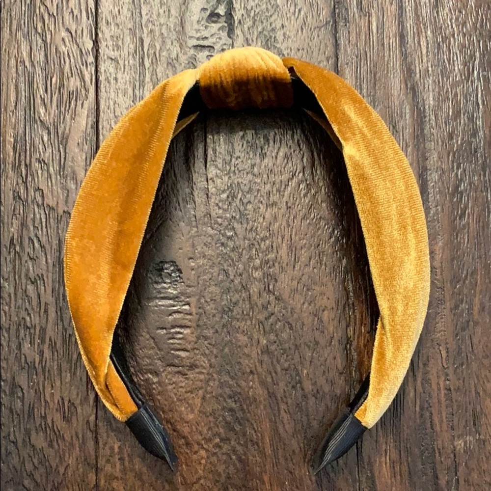 NWOT Gold Velvet Twist Knot Headband - Picture 2 of 4